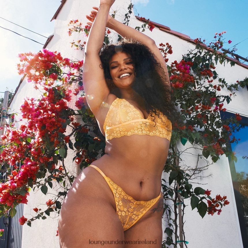 Lounge Underwear Women Lace Triangle Bra & Thong/Briefs Set F2H42Z222 Mustard