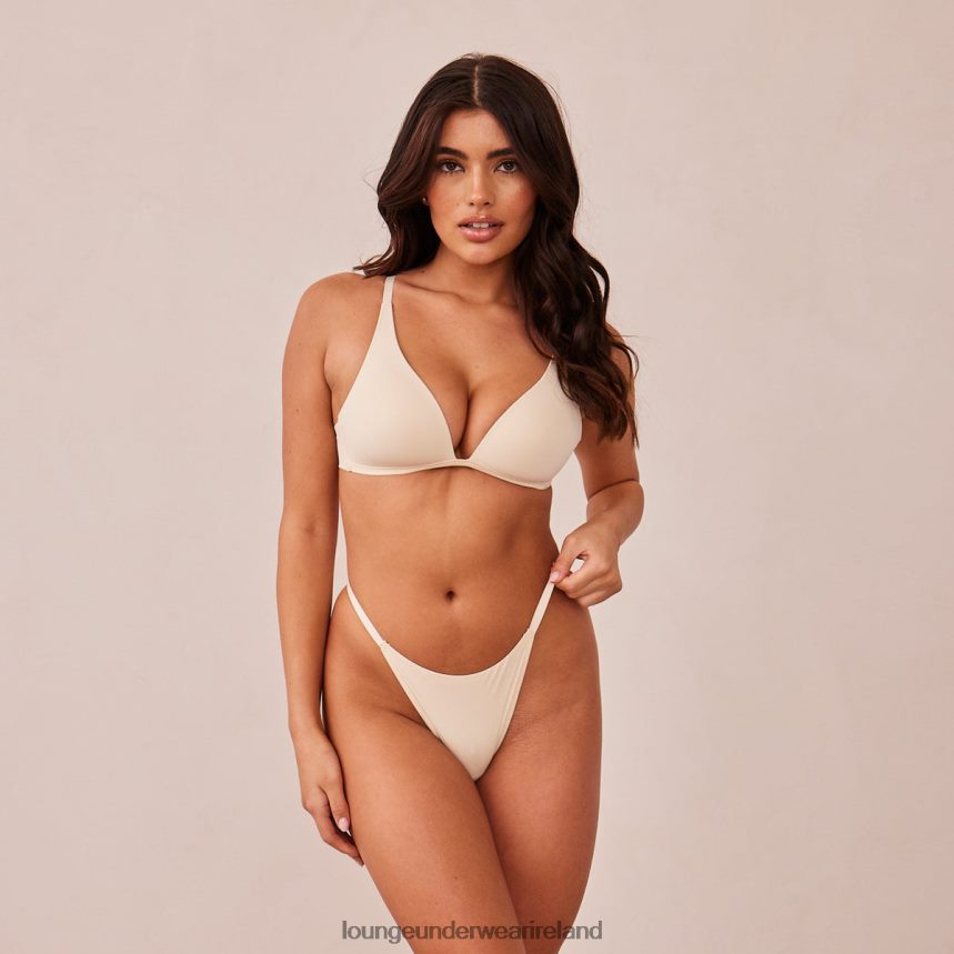 Lounge Underwear Women Light Non-wire Plunge T-shirt Bra & Thong/Briefs Set F2H42Z228 Latte