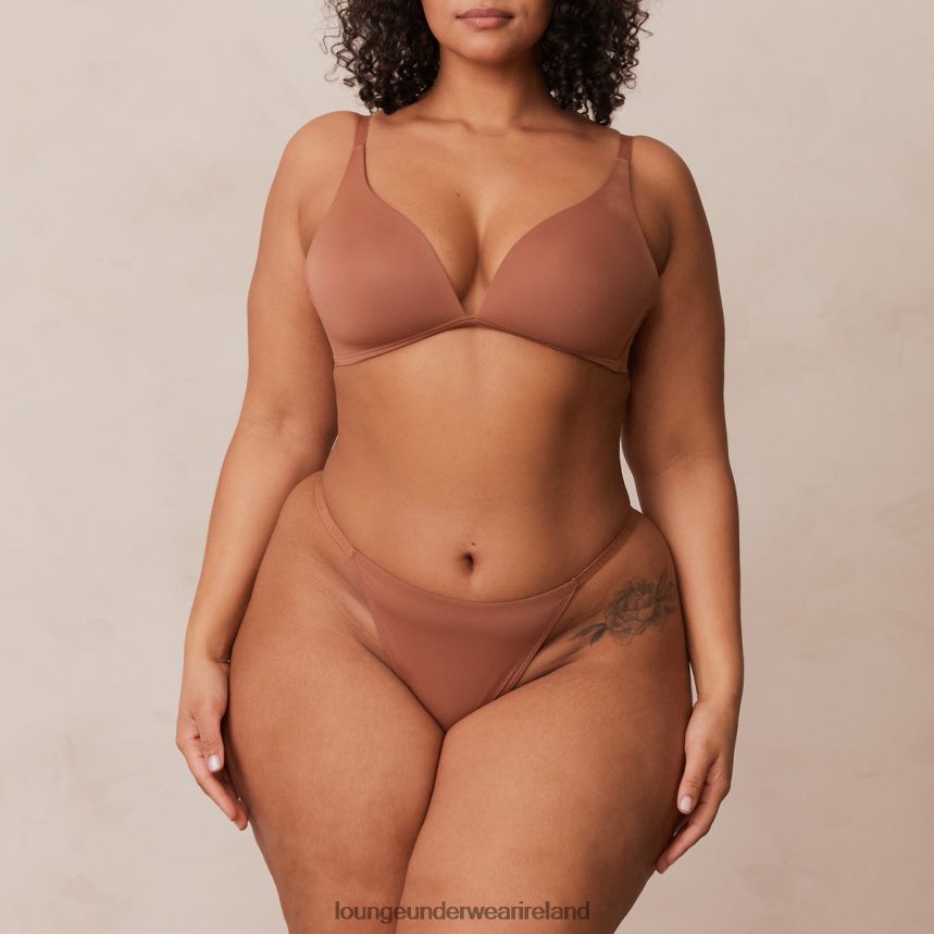 Lounge Underwear Women Light Non-wire Plunge T-shirt Bra & Thong/Briefs Set F2H42Z230 Mocha