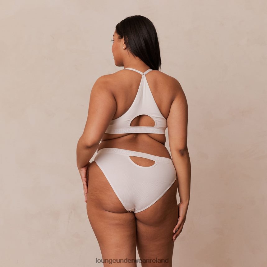 Lounge Underwear Women Seamless Bra & Thong/Briefs Set F2H42Z220 Cream