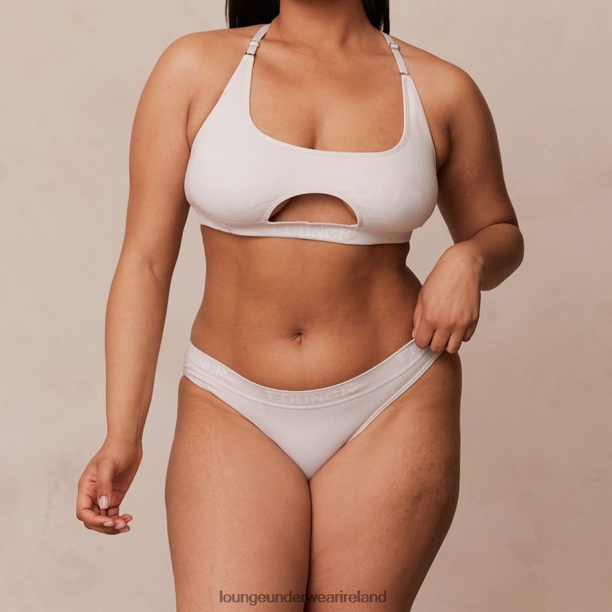 Lounge Underwear Women Seamless Bra & Thong/Briefs Set F2H42Z220 Cream